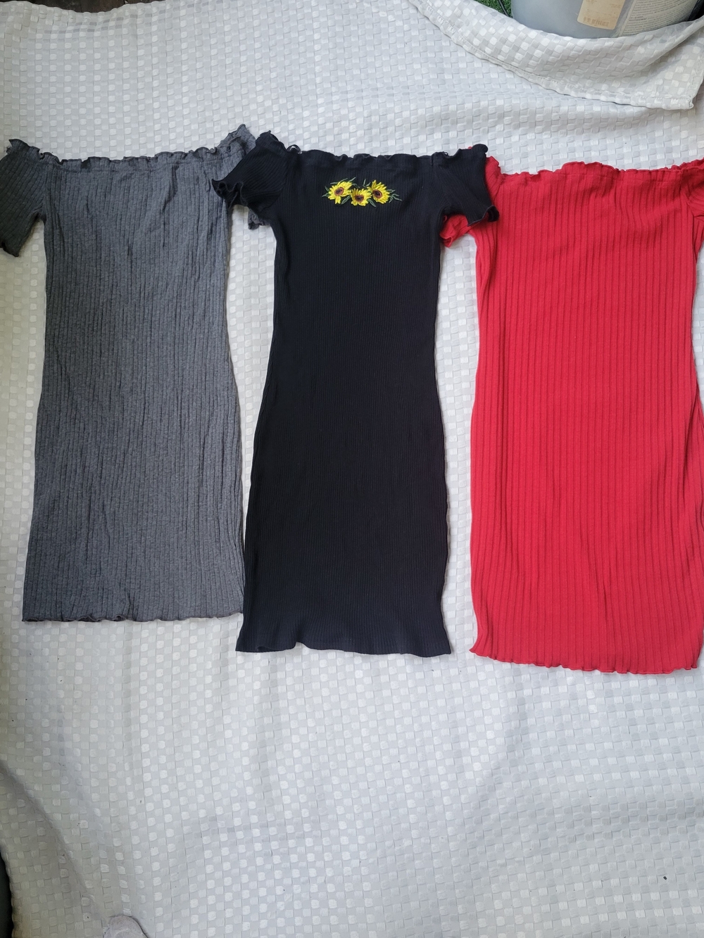 Shein Off-Shoulder Ribbed Dresses Trio - Black Sunflower, Gray, Red Size S